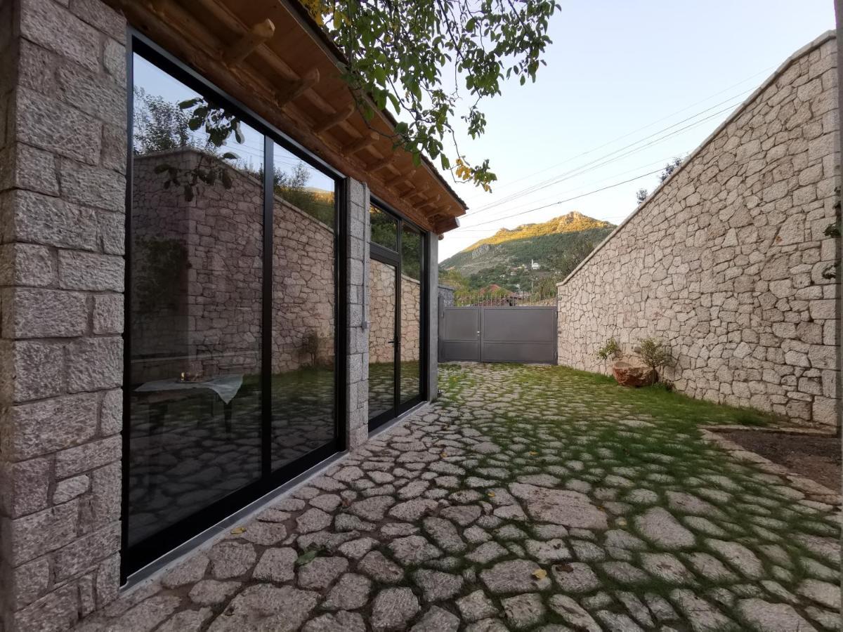 Vila Rira - Rrajce, Shebenik Perrenjas Exteriör bild