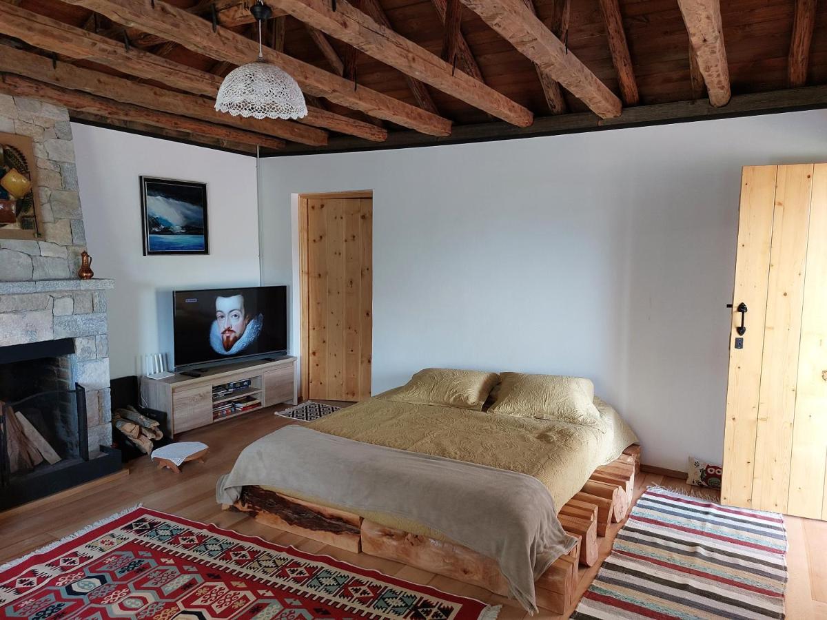 Vila Rira - Rrajce, Shebenik Perrenjas Exteriör bild