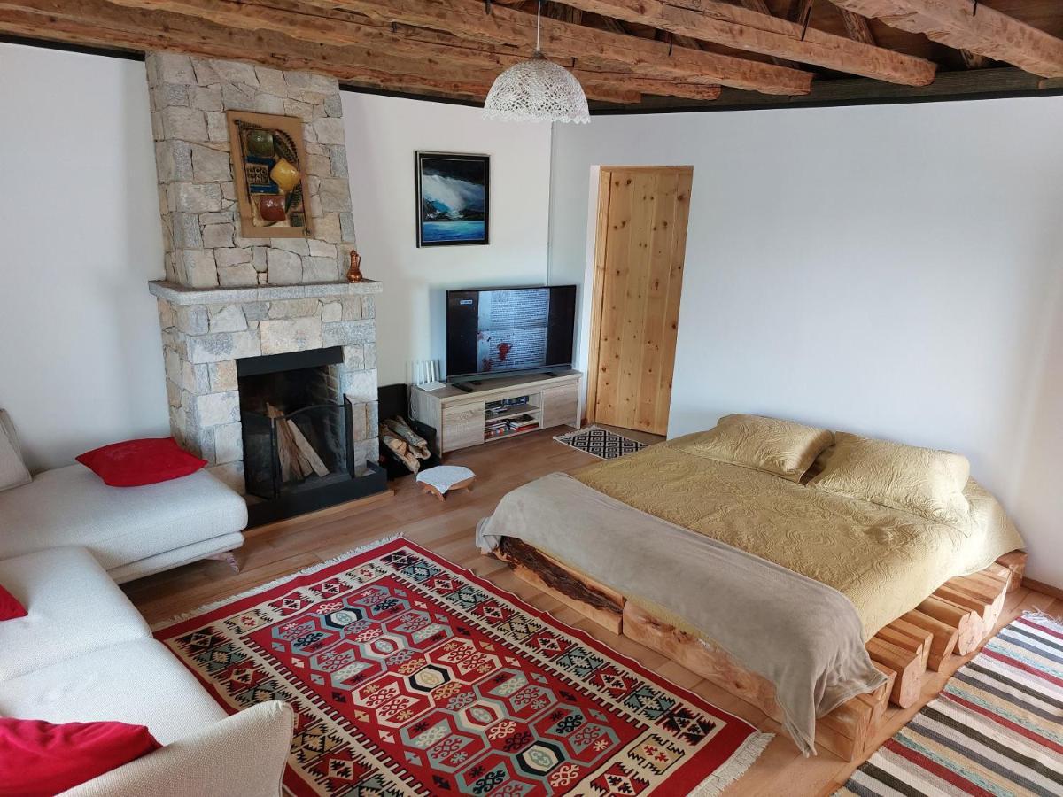 Vila Rira - Rrajce, Shebenik Perrenjas Exteriör bild